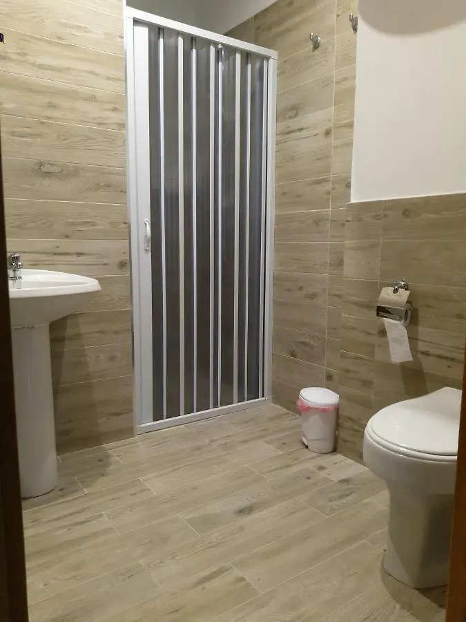 Thomas'Home Comiso Nocleg ze śniadaniem